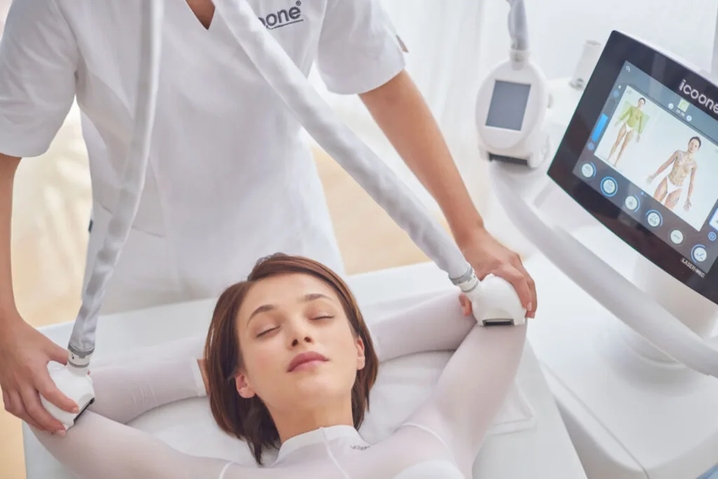 Icoone Lymphdrainage zur Vorbereitung des Gewebes bei alestetics® Zürich