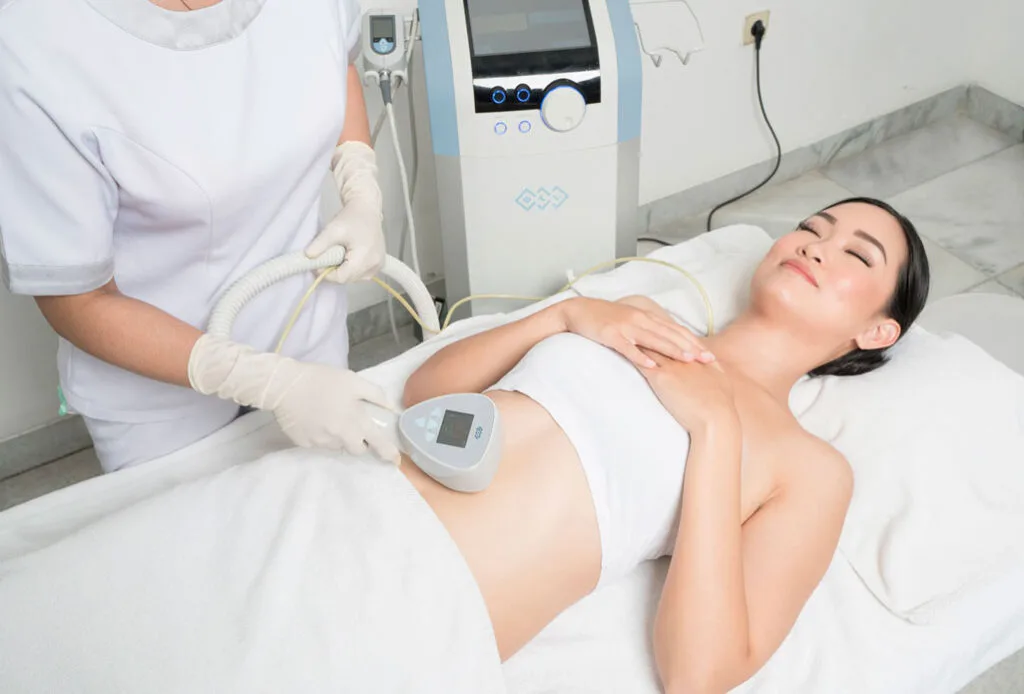 Kostenlose Körper-Beratung in der alestetics® Klinik Zürich — 30 Minuten Behandlungsplan