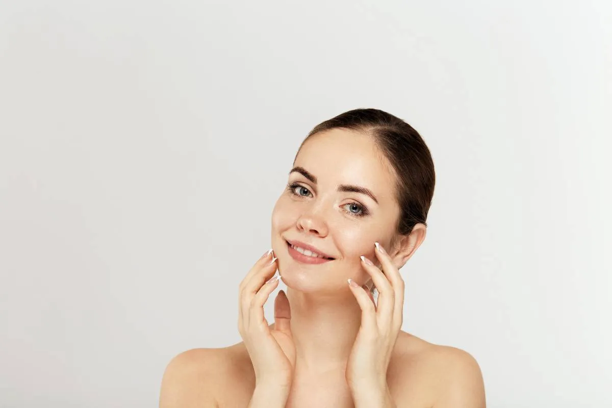 Процедура Exilis в зоне подбородка и линии нижней челюсти в alestetics® Цюрих